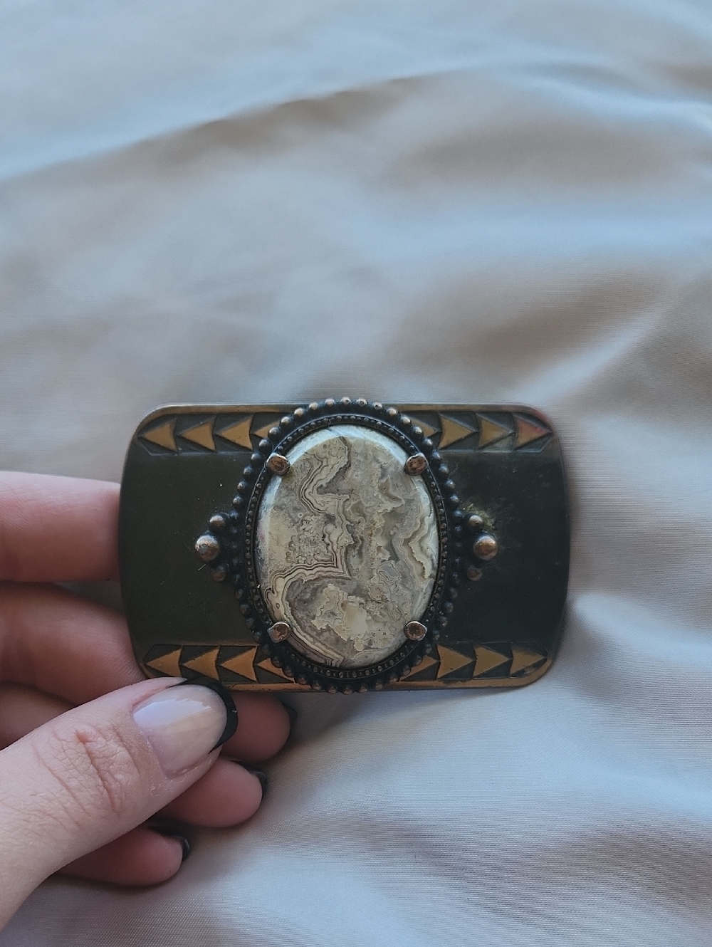 Vintage Stone Oval Center Belt Buckle - Black and Cream
